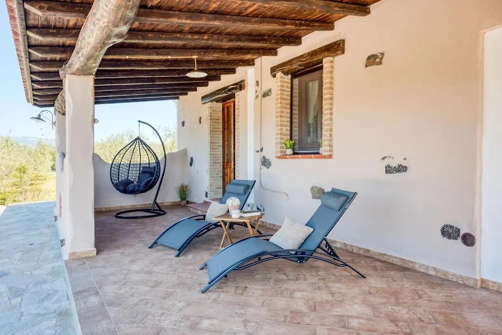 Villa Orgoi, Immersa Nel Verde
