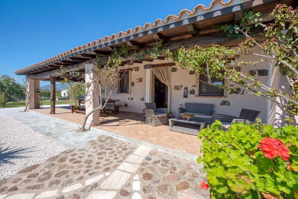 Villa Orgoi, Immersa Nel Verde 0*, אורוסיי איטליה